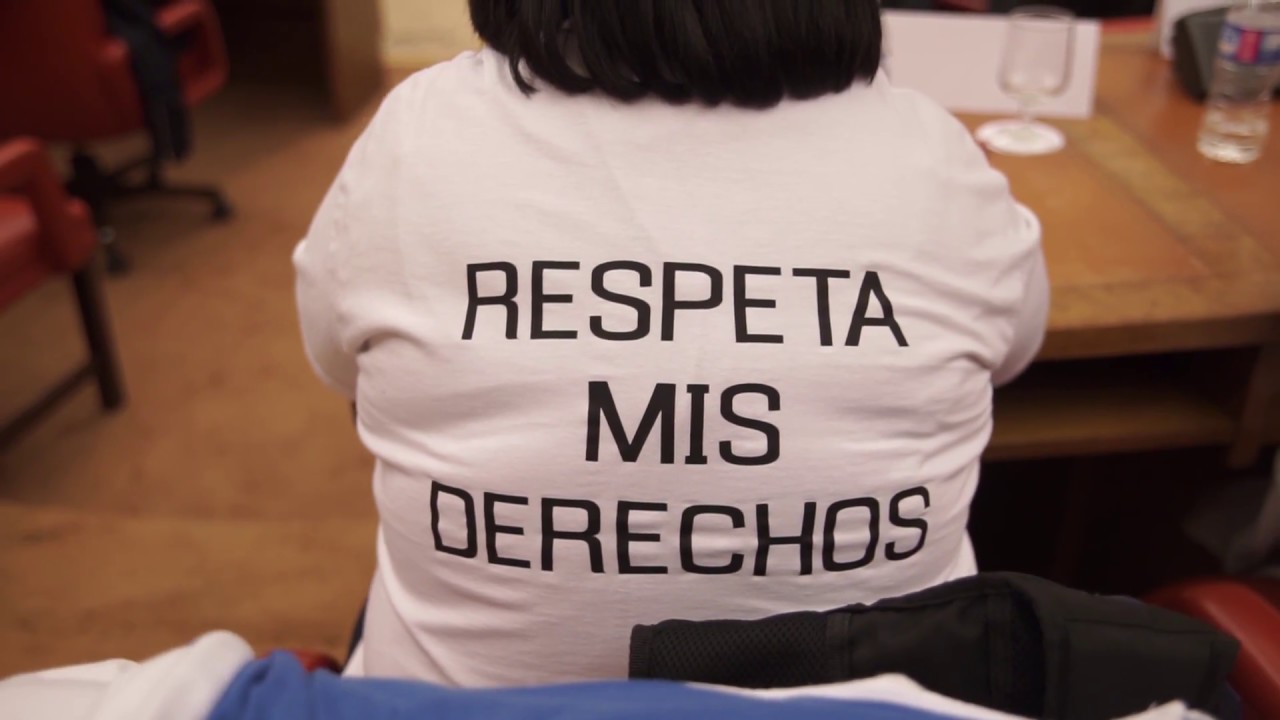 las auxiliares de ayuda a domicilio tienen derecho a paro