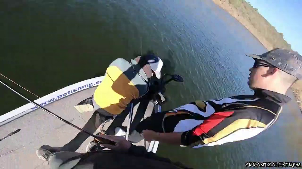 pesca en el embalse de irueña