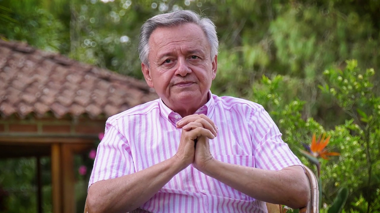 cada santo tiene un pasado cada pecador tiene un futuro